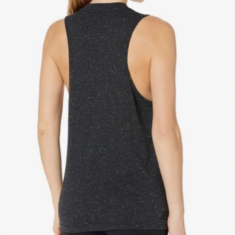 NWT Adidas Womens Winner Tank Top - Picture 3 of 4